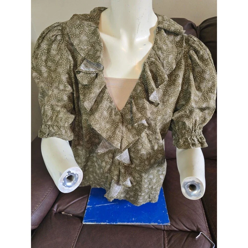 LOFT Outlet Women's L Green Polka Dot V-Neck Ruffle 3/4 Puff Sleeve Blouse
